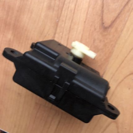 Nissan INFINITI 27731-JN60A Actuator Mode Motor Blend Air In HVAC OEM Type 2