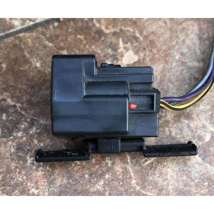 Volvo 8620959 8602960 Headlight Wiper Motor Wiring Pigtail