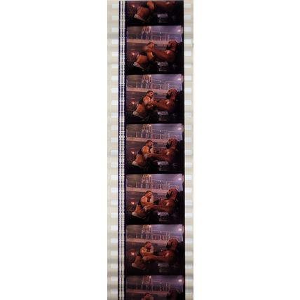 Pk GEB - B - MIX - d 081C . 1 STRIP OF 5 - 35MM FILM CELLS. ( )