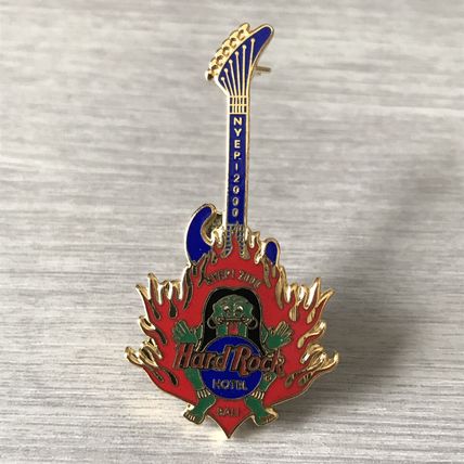 BALI HOTEL NYEPI HINDU DAY OF SILENCE GUITAR 2000 Hard Rock Cafe
