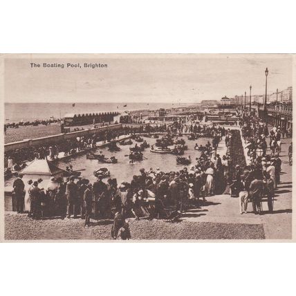 E523 BRIGHTON - THE BOATING POOL