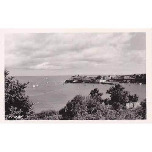 Real Photograph Tenby Pembrookshire Postcard (Pem72225)