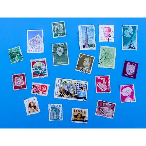 World Selection 0044 - Used Stamps - 20 Stamps - Unchecked