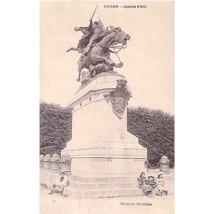 Chinon Jeanne d'Arc France Postcard unused VGC