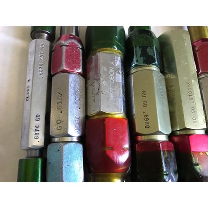 LOT PLUG GAGE GO NOGO .610,618,6874,6878,6601,6640,6898,6902,6 980,6960,634,ES
