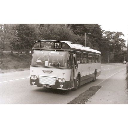 Black & White Photograph of Maidstone & District Motor Services Ltd. - BKT 802C