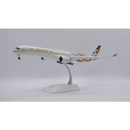 A350 ETIHAD AIRWAYS "50 YEARS" REG: A6-XWB - JCWINGS XX20339A 1/200