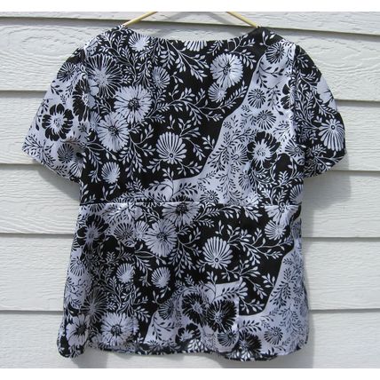 Womens Lane Bryant Satin Top 18/20 44 Chest Empire Waist Black White Shirt