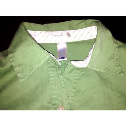 Perfect Fit/ Stretch/Women Green Blouse Size XS Long Sleeves with Cuffs/ Comfort