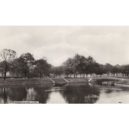River Reflections at Goodmayes Park Ilford Essex 1950s Postcard