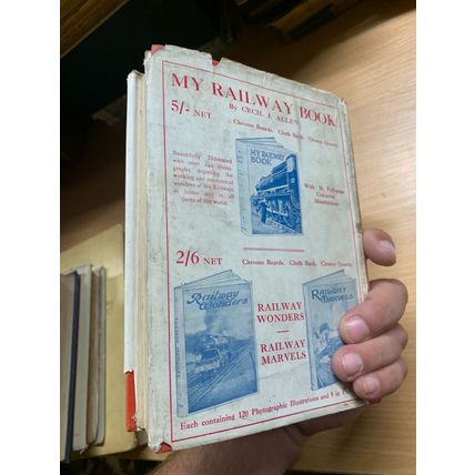c1920s 1ST EDITION CECIL J ALLEN "RAILWAY BUILDING" TRAINS ILLUSTRATED BOOK (P4)