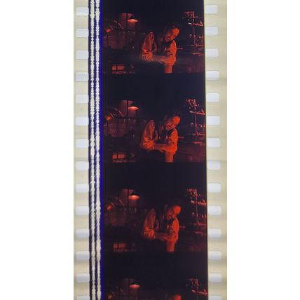 Dracula . Pk AA - A022v. 1 STRIP OF 10 - 35MM FILM CELLS