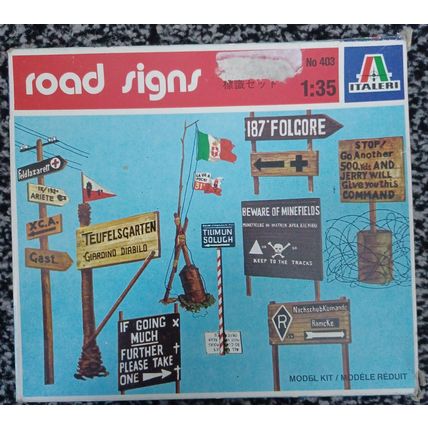 ITALERI 1/35 SCALE " ROAD SIGNS " COMPLETE SET UK FREEPOST