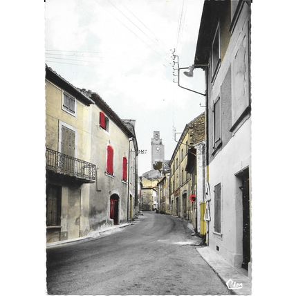 26 - Chamaret - LA GRANDE RUE ET SA TOUR
