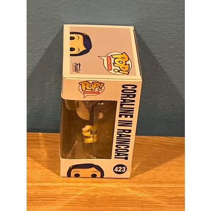 Funko Pop! Animation - Coraline in Raincoat #423 Vinyl Figure (Box + Protector)
