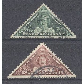 NewZealand.1943 Health Stamps (Princess Margaret&Queen Elizabth)set of 2.FU.N15b