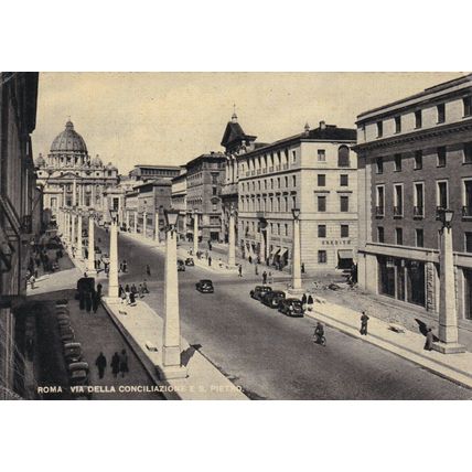 Roma Via Della Conciliazone Italy Postcard posted 1950 VGC