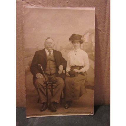 Edwardian man and woman antique photograph postcard unused #