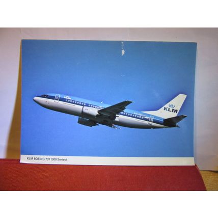 KLM royal dutch airlines .. BOEING 737 (300 series) unused postcard =