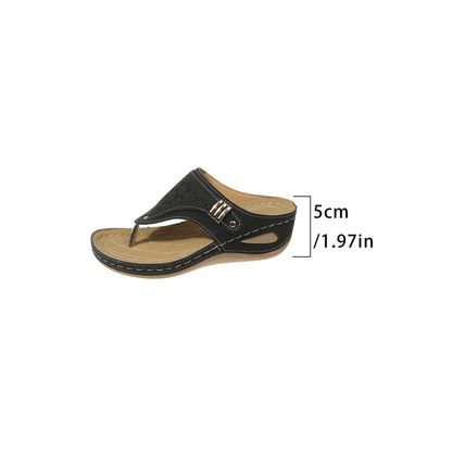 Black Hollow Out Clip Toe Wedge Slippers