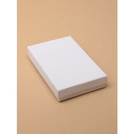 gift boxes white box earrings,brooch,etc approx 1 1 cm x 7. 5cm x 2.2 cm