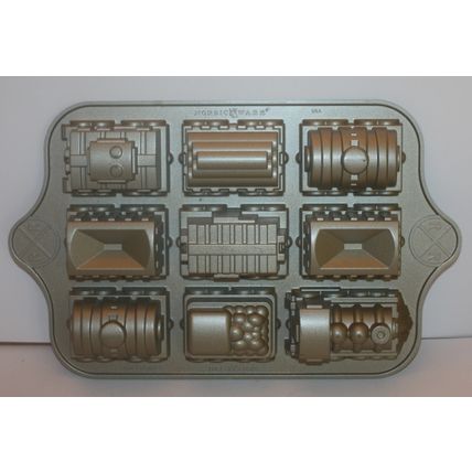 Nordic Ware 9 Mold Train Cast Aluminum Cake Pan