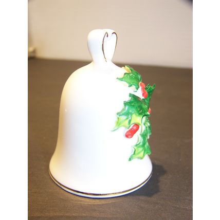 NAPCOWARE HOLLY CHRISTMAS BELL DECORATION ORNAMENT BONE CHINA TAIWAN VINTAGE