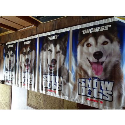 SNOW DOGS - A WALT DISNEY MOVIE BANNER WITH DEMON, DIESEL, YODEL & DUCHESS
