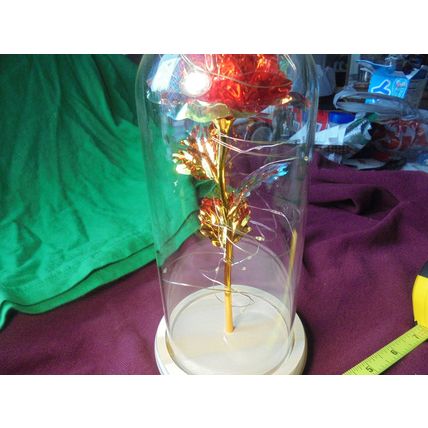 Beautiful Light-Up RED ROSE with GOLDEN STEM in Glass Dome! Works Great!! $30.00