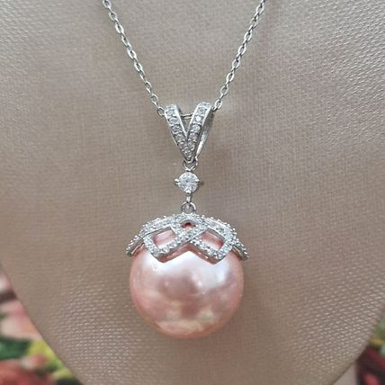 Haliotis Asinina Pink Pearl & Zircon Pendant & 18" Chain Rhodium on 925 Silver