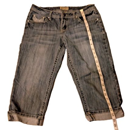 Earl Jean 4P Embellished Medium Blue Denim Capri Cropped Cuffed Women's
