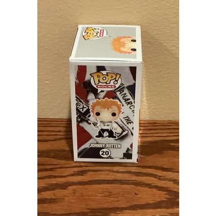 Funko Pop! Rocks: Sex Pistols - Johnny Rotten #20 Figure (Box & Protector)