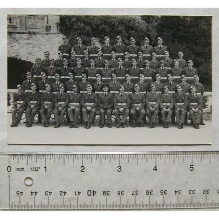 Vintage: group photo of soldiers