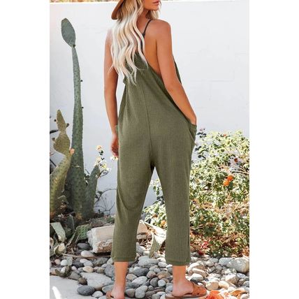 Green Textured Sleeveless V-Neck Pocketed Casual Jumpsuit