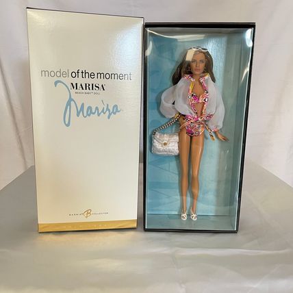 Mattel 2004 Model of the moment Marisa Beach Baby Doll Model Muse Gold Label