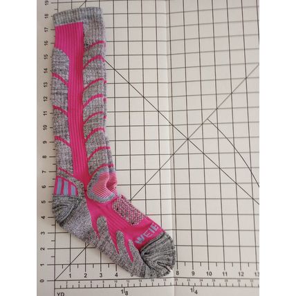WEIERYA Ski Socks 2 Pairs PINK/Gray Medium for Skiing, Snowboarding, Outdoor