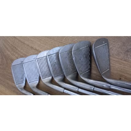 Macgregor Tourney Full Set Of Irons Steel Shaft Golf Clubs Right-handed 5-SW