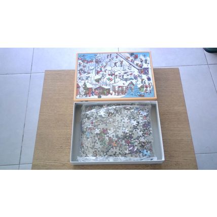 CHRISTMAS AT SKI RESORT Jigsaw Puzzle (1000 Piece) Studio Retail