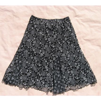 Womens Briggs New York Floral Skirt PM 30 Waist Black White Sheer Lining