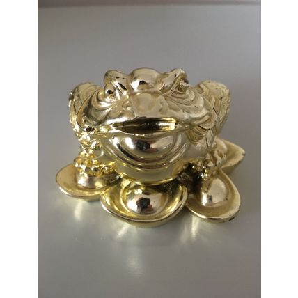 TOAD FIGURINE (CHINESE GOLDEN METAL)