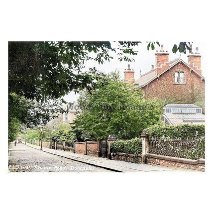 ptc8481 - Yorks' - Early view of Houses along Avenue Road, Doncaster - print 6x4