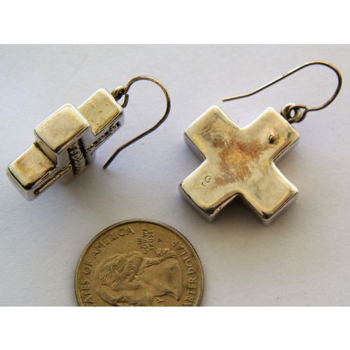 VNTG STERLING SILVER BOLD CROSS SHAPED EARRINGS