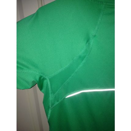 KIRKLAND SIGNATURE Women's Green V-neck Athletic Workout Active-Wear Top Size:M