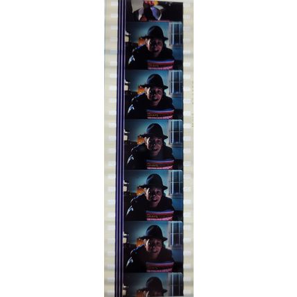 Back to the Future 2. Pk HCH - A010j . - 1 STRIP OF 5 - 35MM FILM CELLS