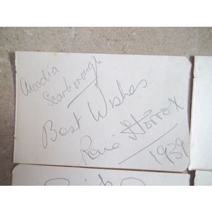 Autographs Arcadia Theatre Scarborough 1939 Rene Horrox Dallimore Pearson Bahs