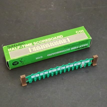 Subbuteo HALF-TIME Scoreboard C111 In Original Referenced Box