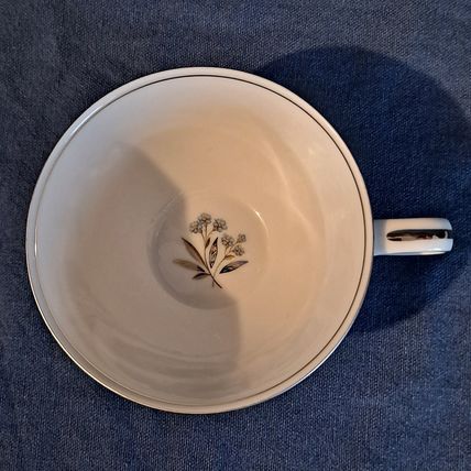Vintage Lot 8 NORITAKE Fine China BESSIE 5788 SAUCERS & CUPS Tea Coffee Japan