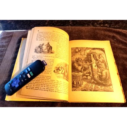 Arabian Nights By E. O. Chapman (Young Folks Classic Series) 1919 9 3/4" Tall