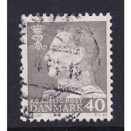 DENMARK 1961 KING FREDERICK IX 40ore GREY SG438