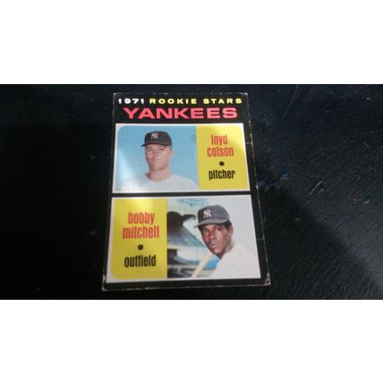 1971 Topps Card # 111 1971 Rookie Stars New York Yankees Good (2)